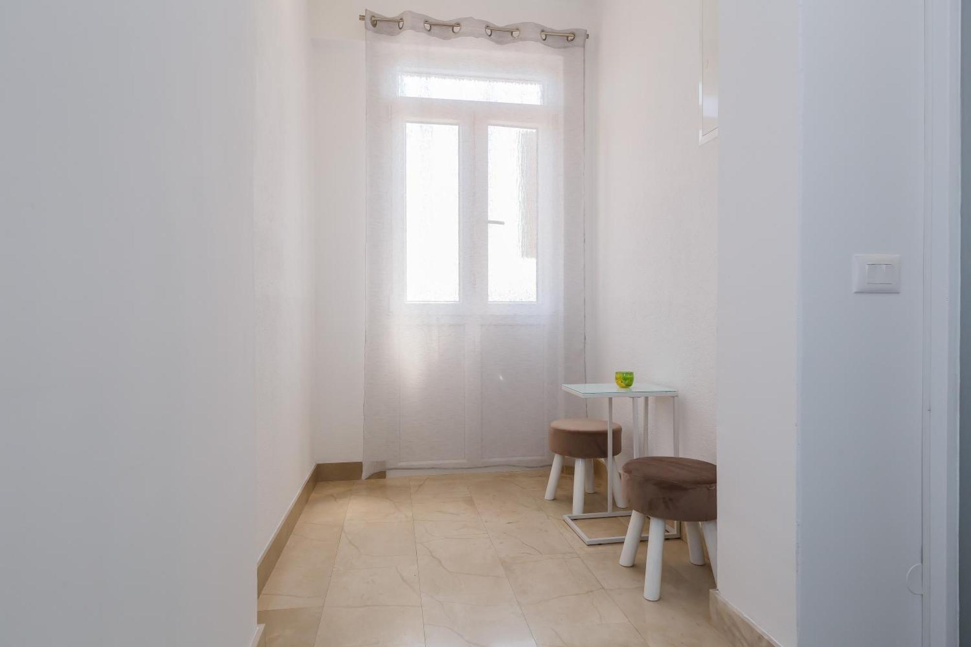 Apartmani Ujakovic Kaštela Zewnętrze zdjęcie