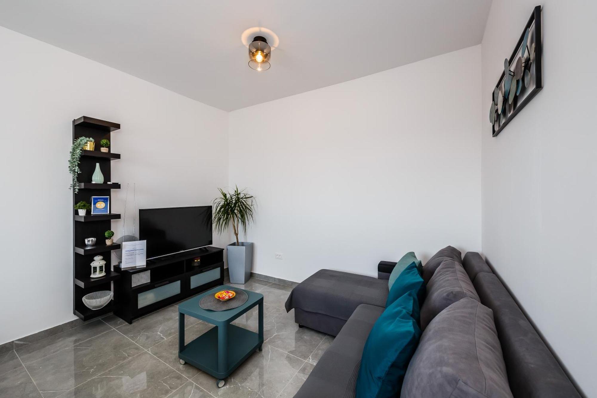 Apartmani Ujakovic Kaštela Zewnętrze zdjęcie