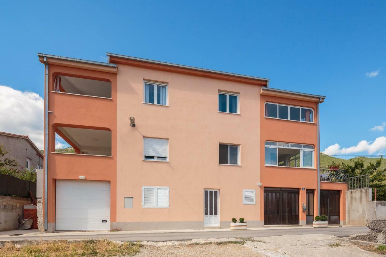 Apartmani Ujakovic Kaštela Zewnętrze zdjęcie