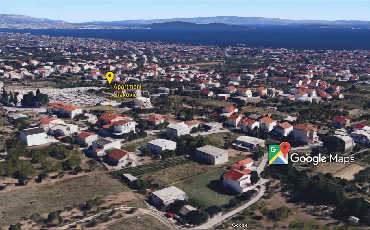 Apartmani Ujakovic Kaštela Zewnętrze zdjęcie