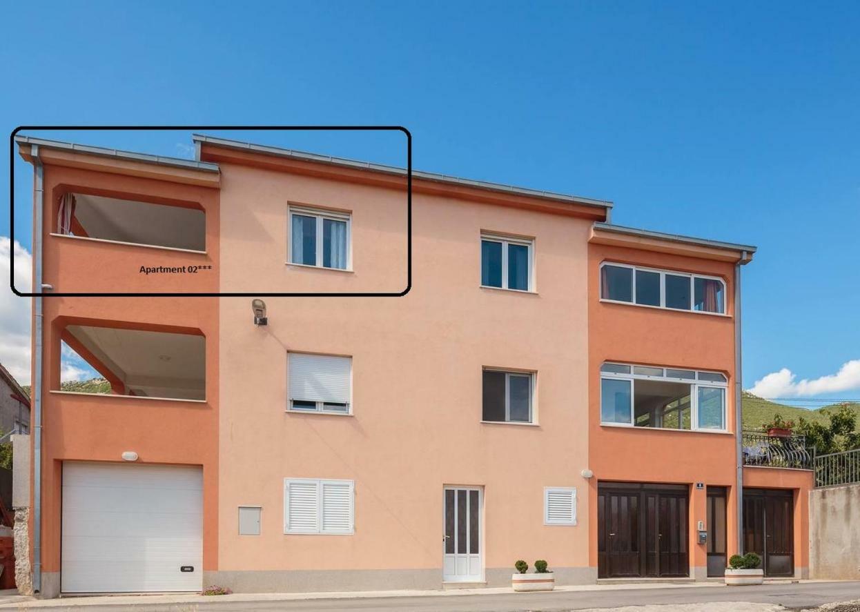 Apartmani Ujakovic Kaštela Zewnętrze zdjęcie